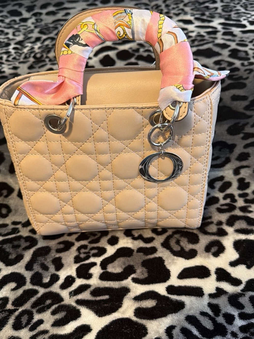 Chic Quilted Cream Top-Handle Satchel with Pink Scarf Accent